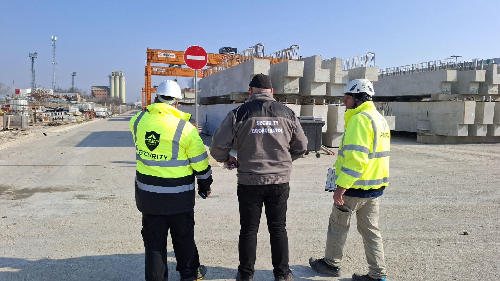 Alpha Guards biztonsági szolgálat egy betonüzemben